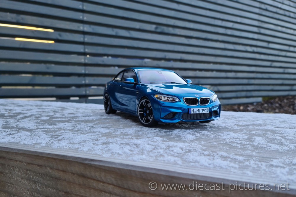 BMW M2 Coupe F87 Blue Minichamps 1:18